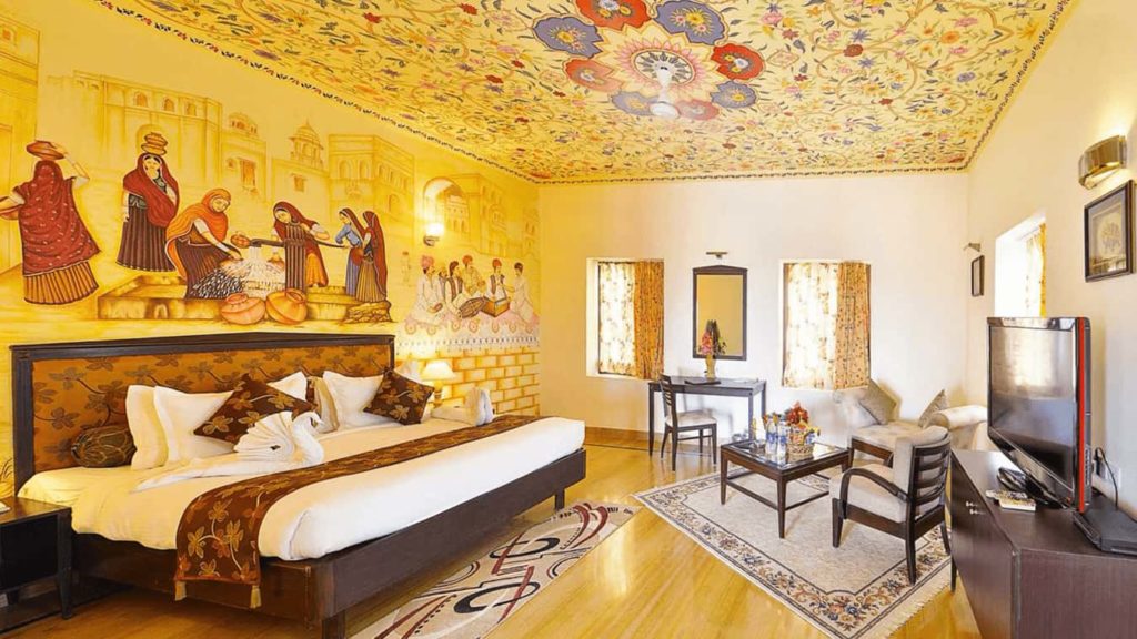 māndaṇā Swarna Deluxe Room